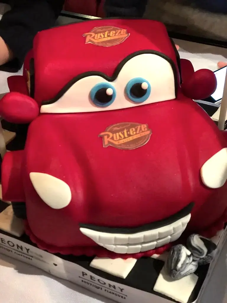 No:268 Şeker Hamurlu Tasarım Pasta