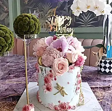 No:233 Kremalı Tasarım Pasta