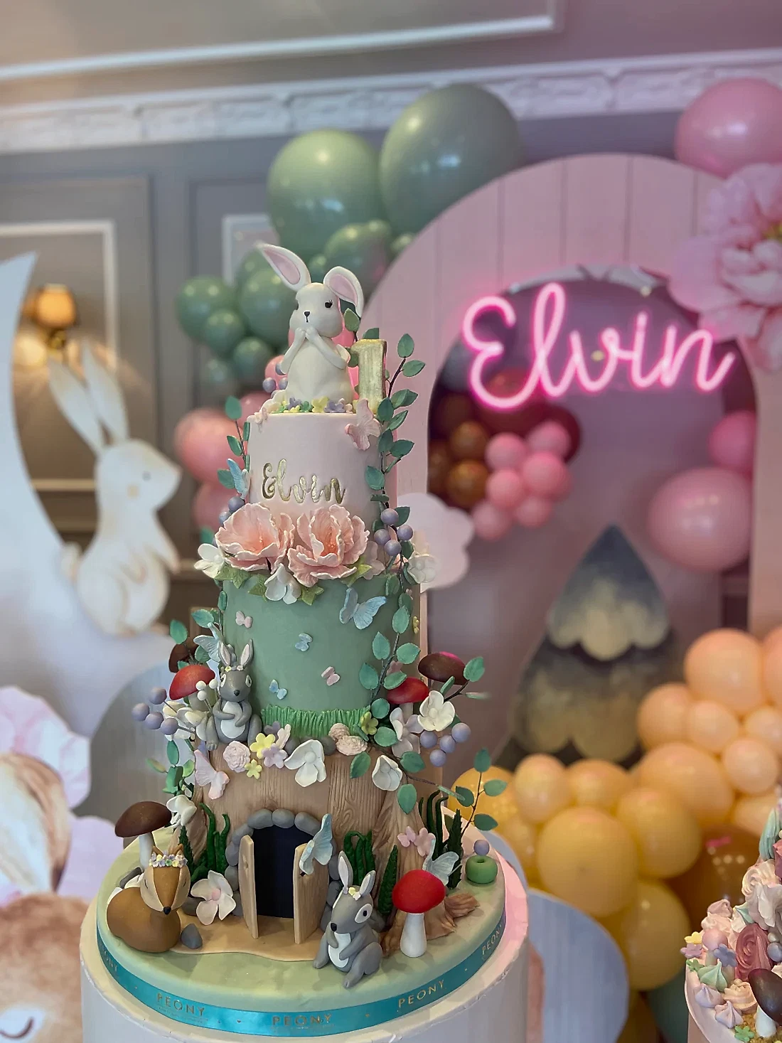 No:228 Şeker Hamurlu Tasarım Pasta