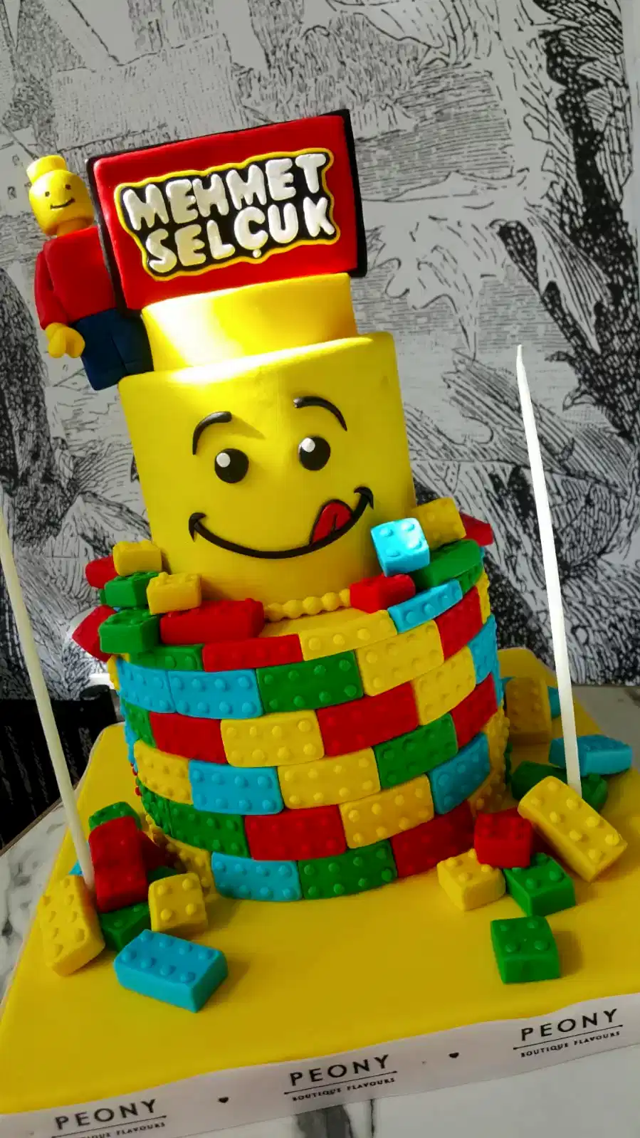 No:14 Şeker Hamurlu Tasarım Pasta