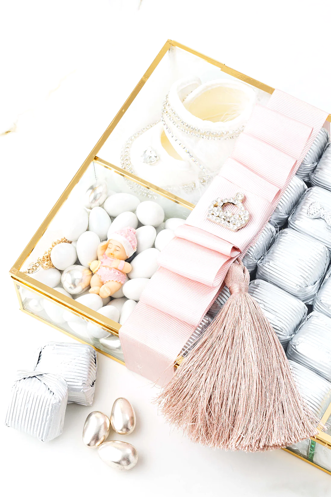 No:3 Cam Kutu Aranjman Yeni Doğan Hediyelik