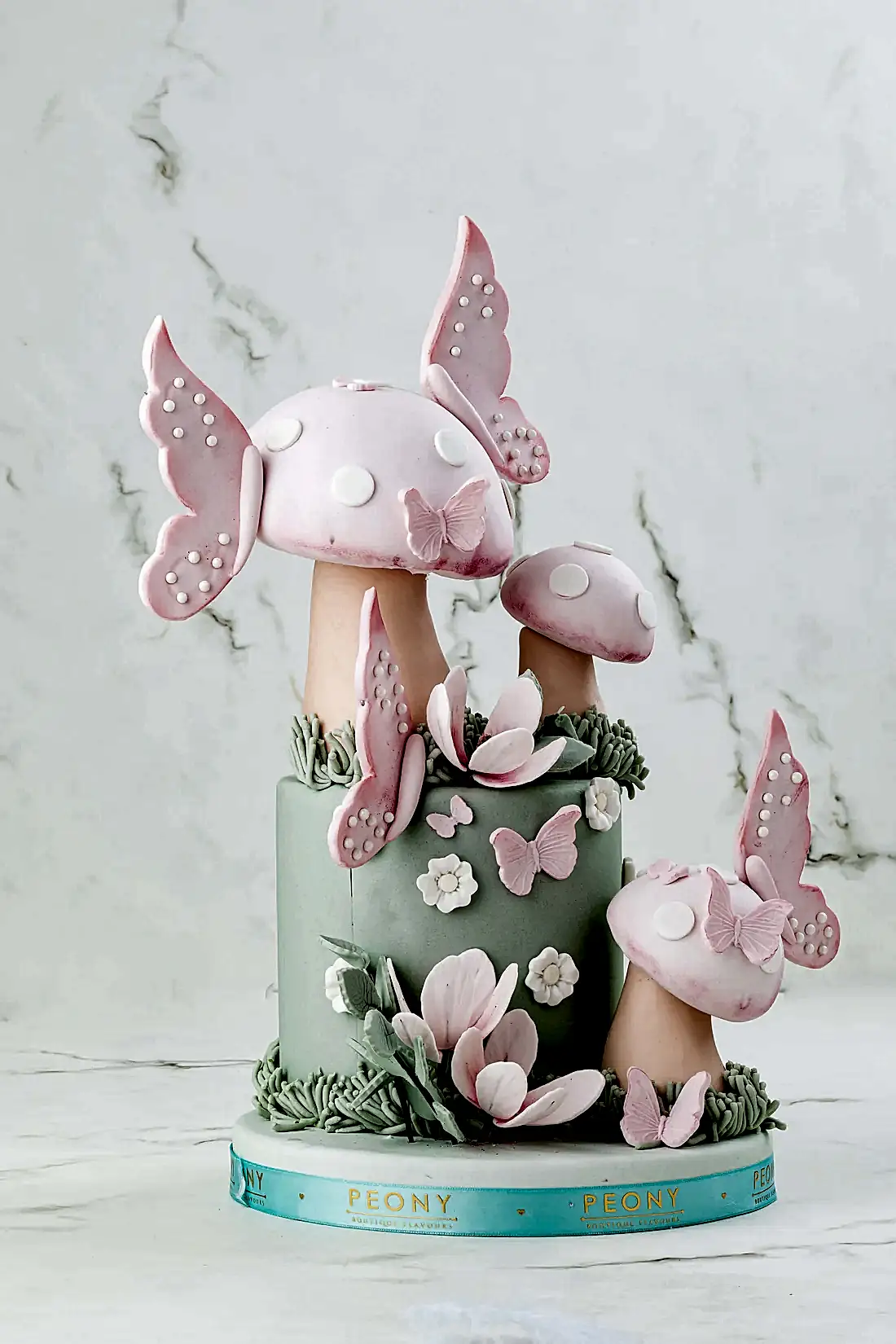 No:152 Şeker Hamurlu Tasarım Pasta