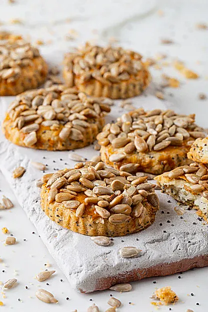 Ay Çekirdekli Mavi Haşhaşlı Kurabiye