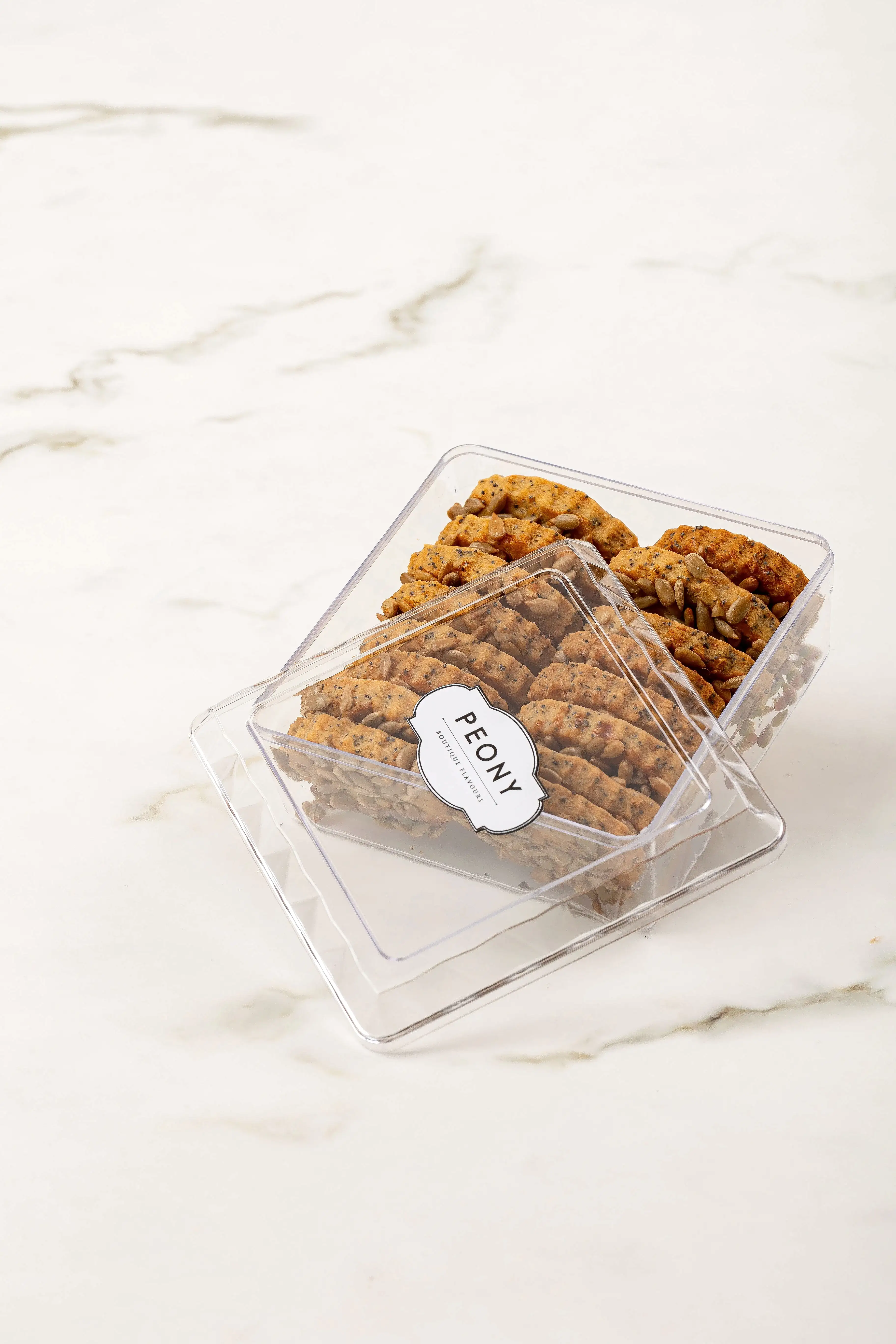 Ay Çekirdekli Mavi Haşhaşlı Kurabiye