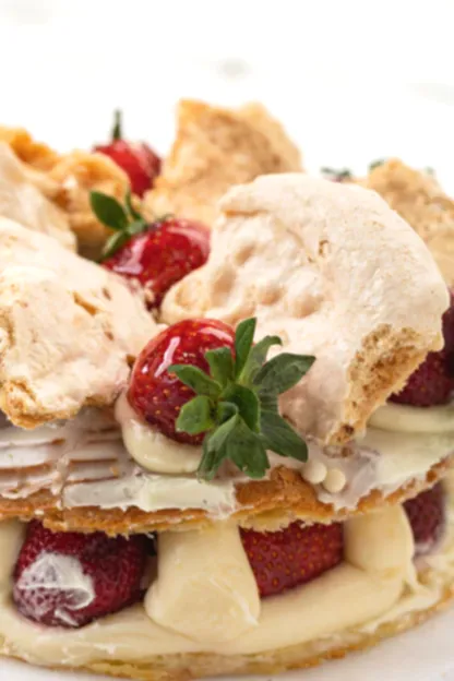 Beyaz Çikolata Soslu Paris Brest