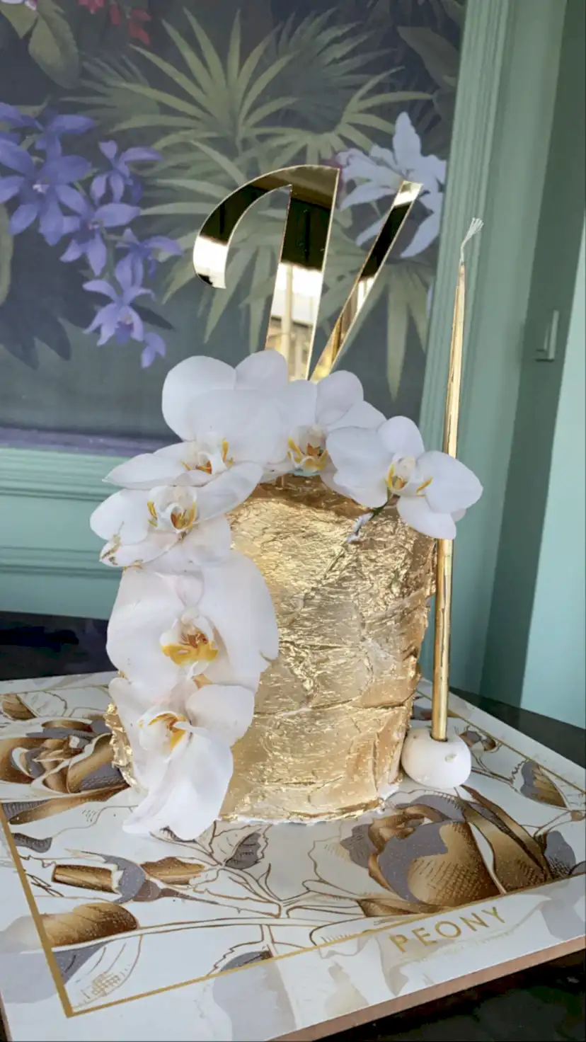 No:254 Kremalı Tasarım Pasta