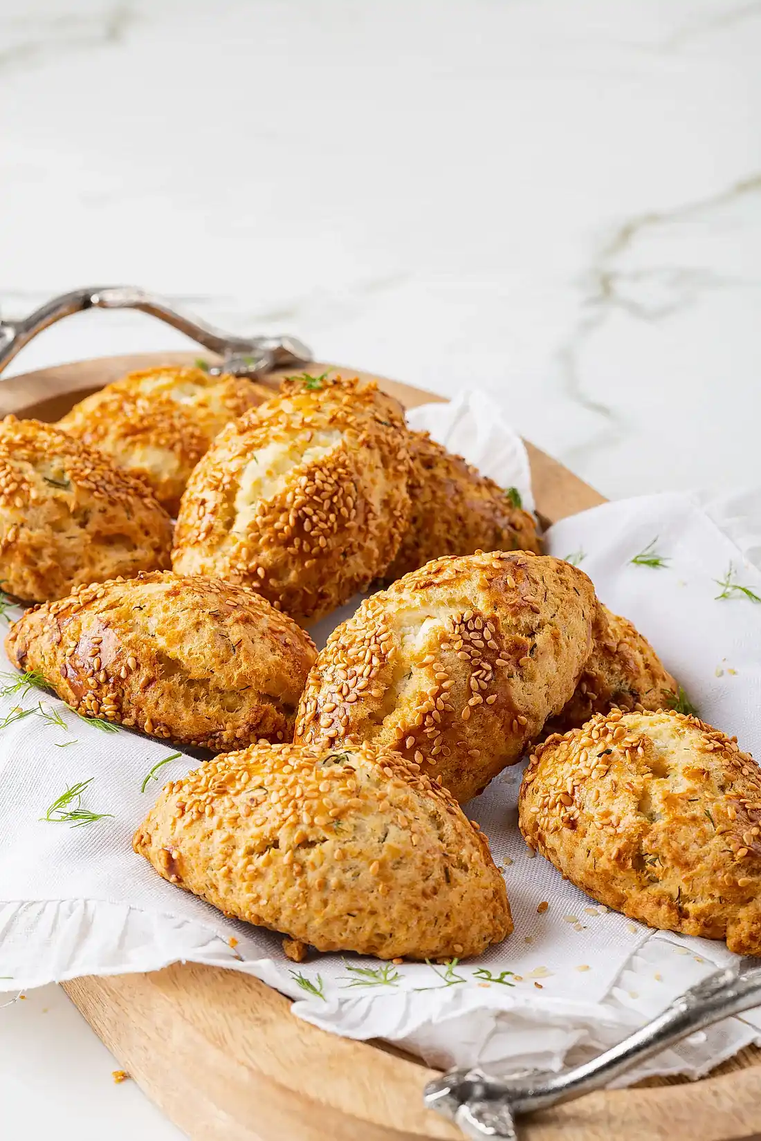 Dereotlu Peynirli Poğaça