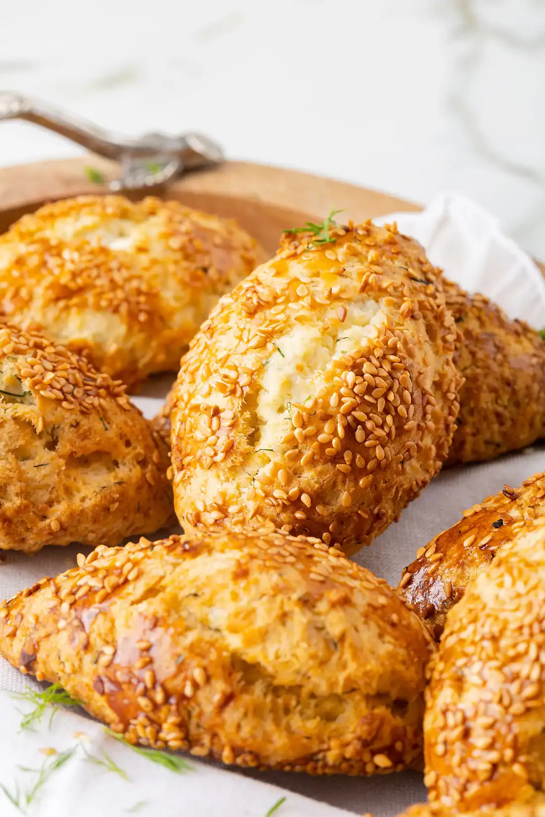 Dereotlu Peynirli Poğaça