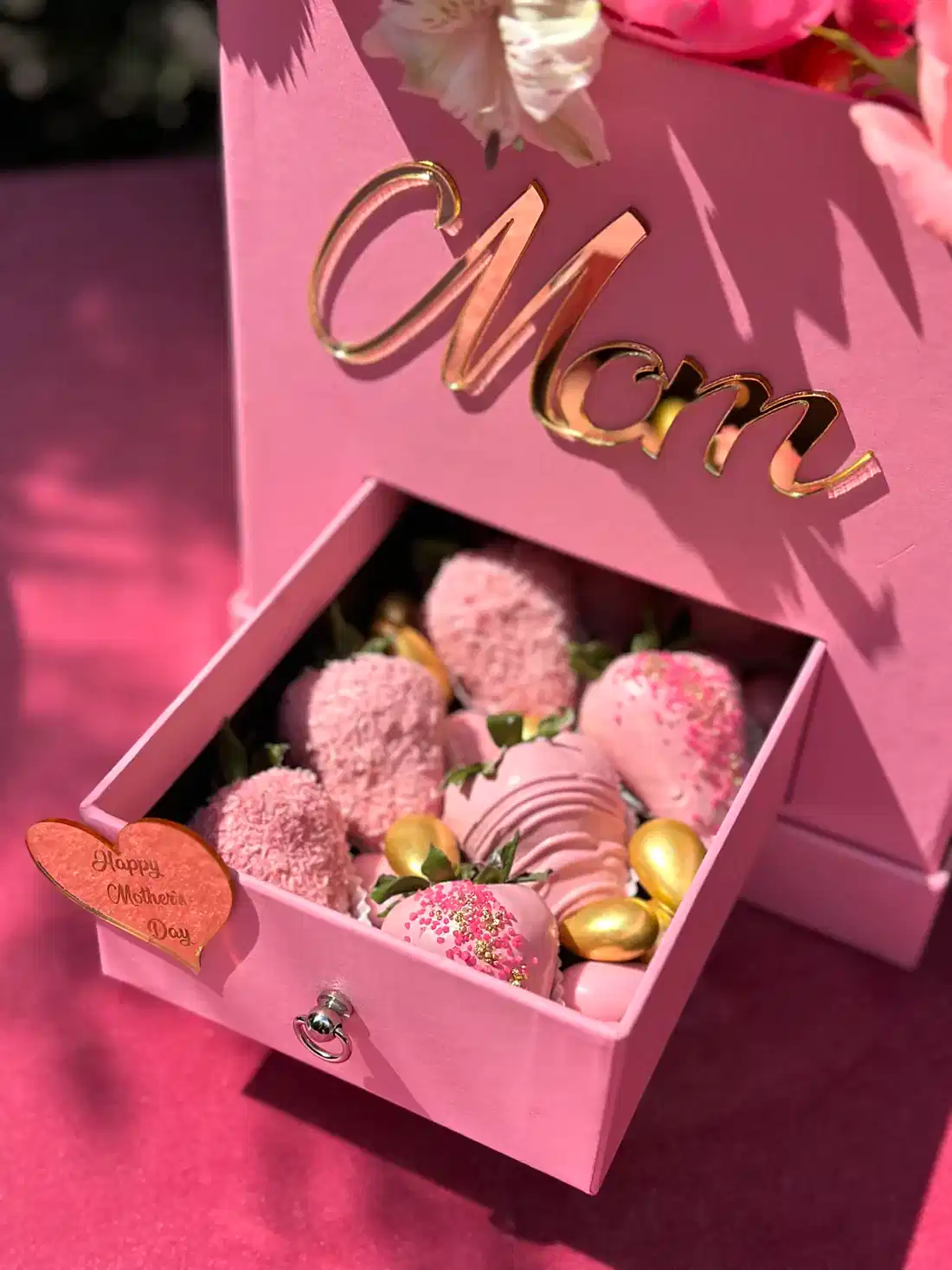 Canlı Çiçekli Pop Kek Aranjmanı