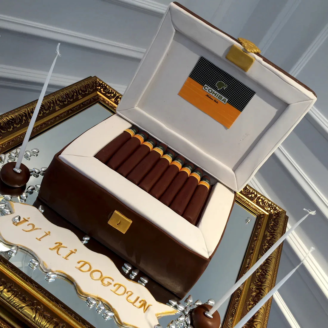 No:113 Şeker Hamurlu Tasarım Pasta