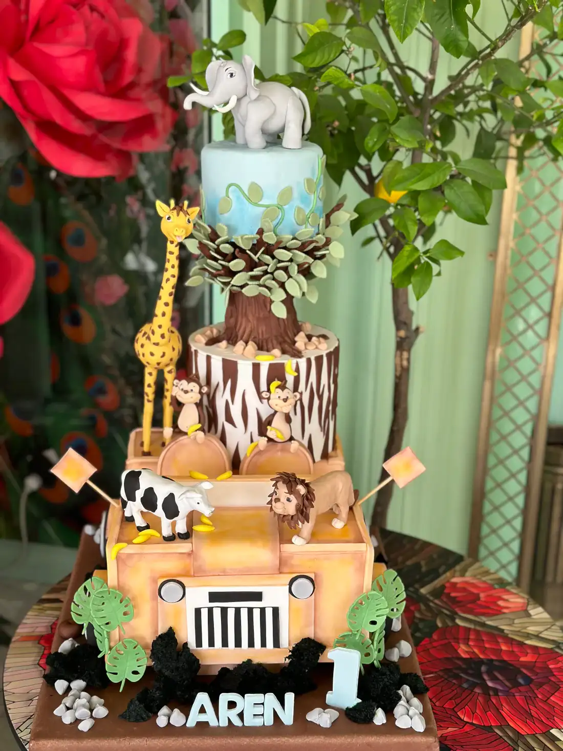 No:264 Şeker Hamurlu Tasarım Pasta