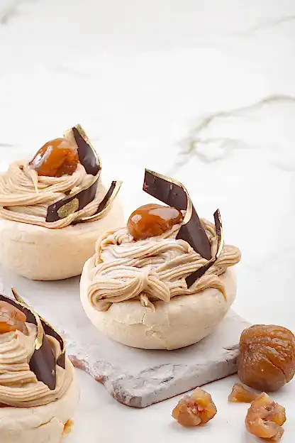 Kestaneli Pavlova Sarma