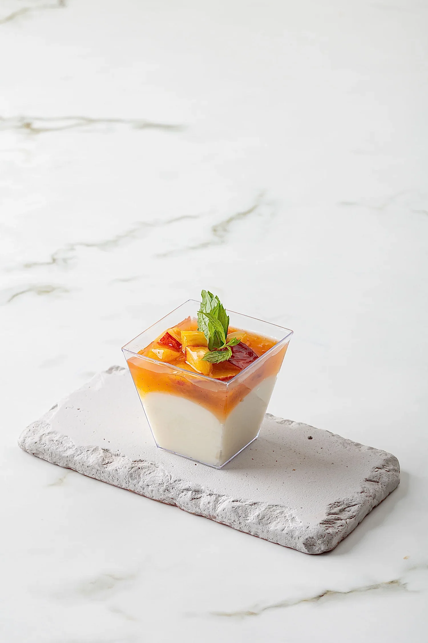 Şeftalili Damla Sakızlı Muhallebi