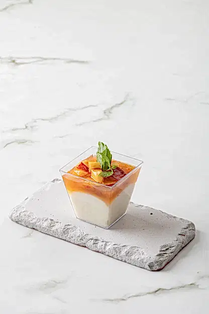 Şeftalili Damla Sakızlı Muhallebi