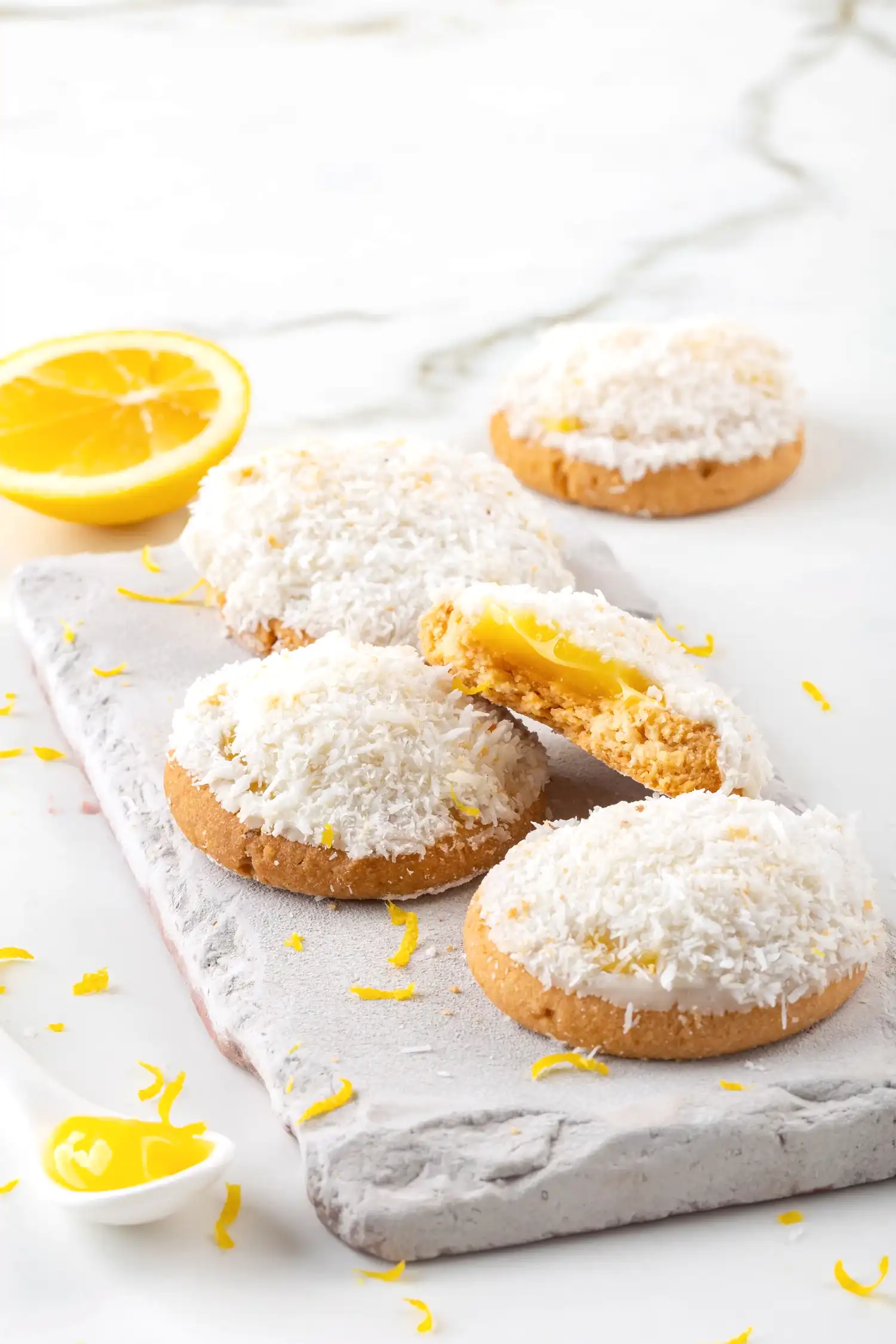 Limon Dolgulu Beyaz Çikolatalı Kurabiye