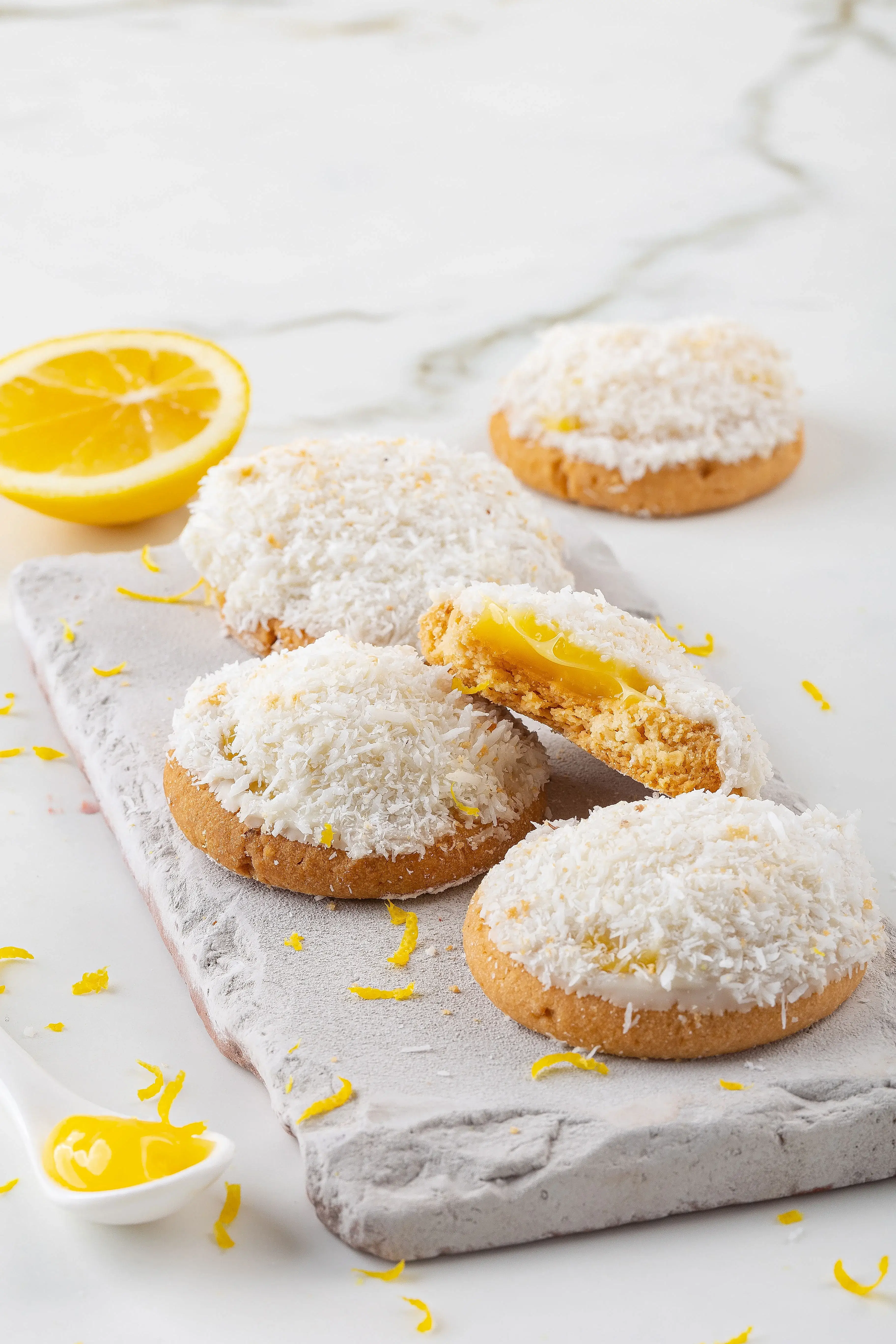 Limon Dolgulu Beyaz Çikolatalı Kurabiye