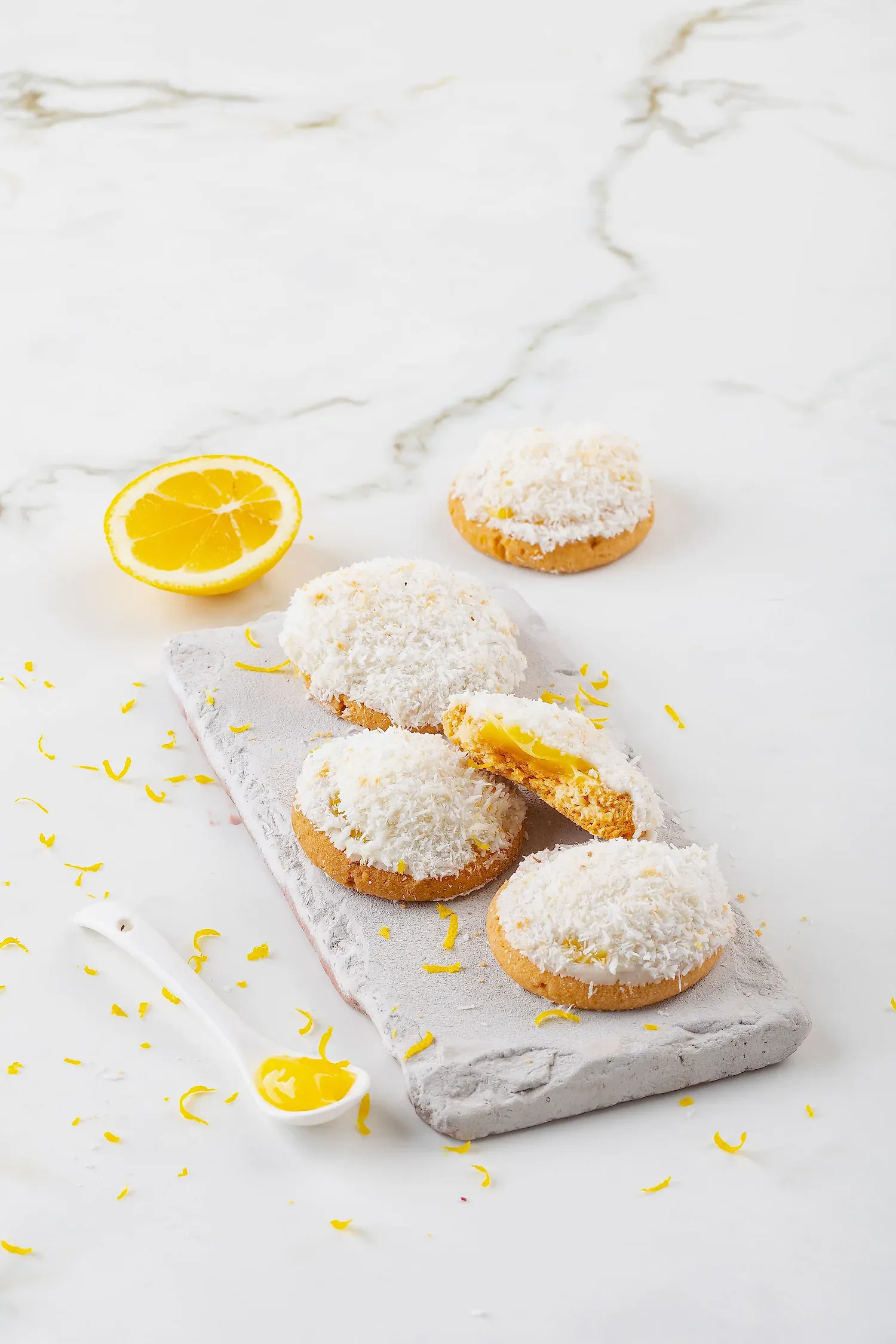 Limon Dolgulu Beyaz Çikolatalı Kurabiye