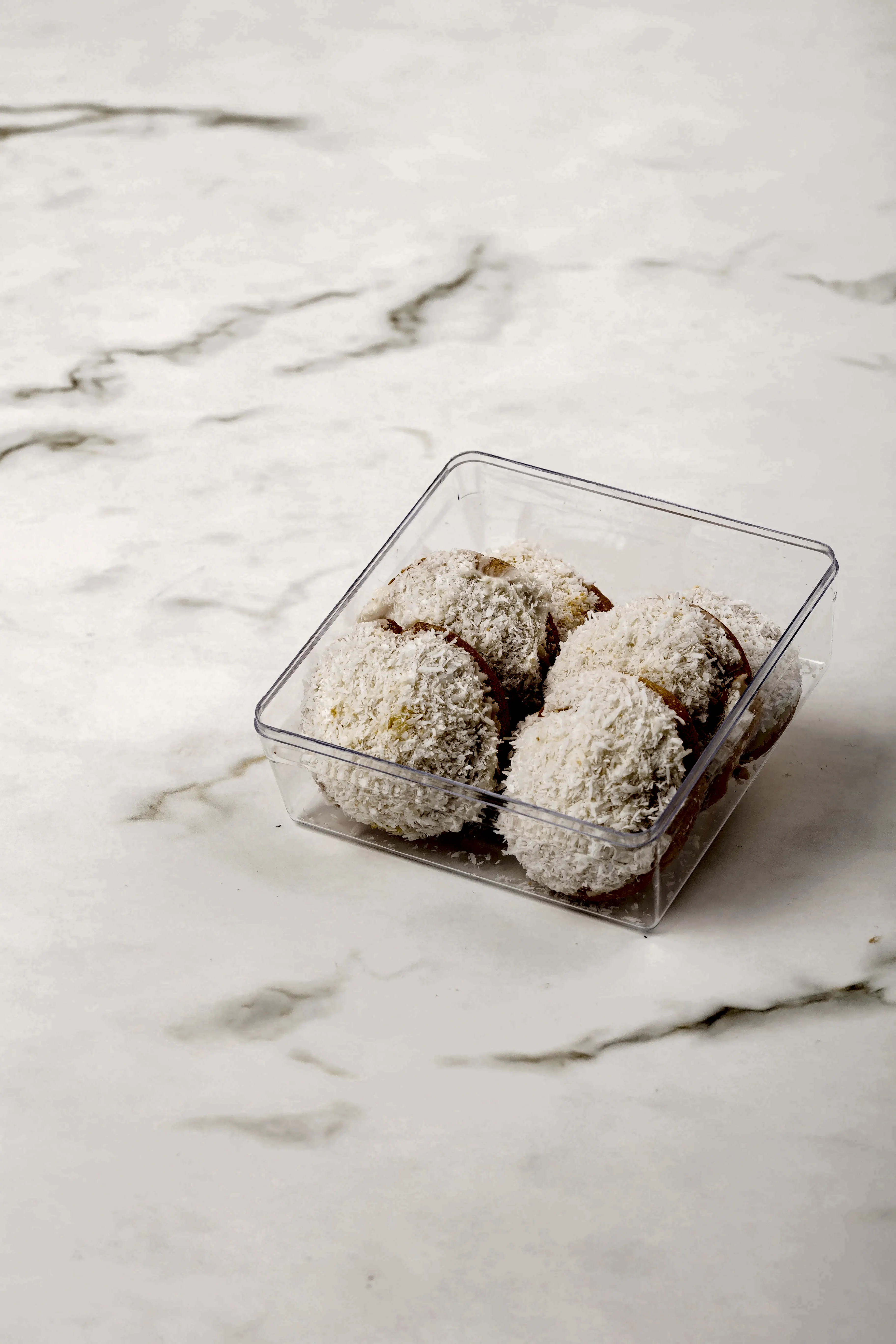 Limon Dolgulu Beyaz Çikolatalı Kurabiye