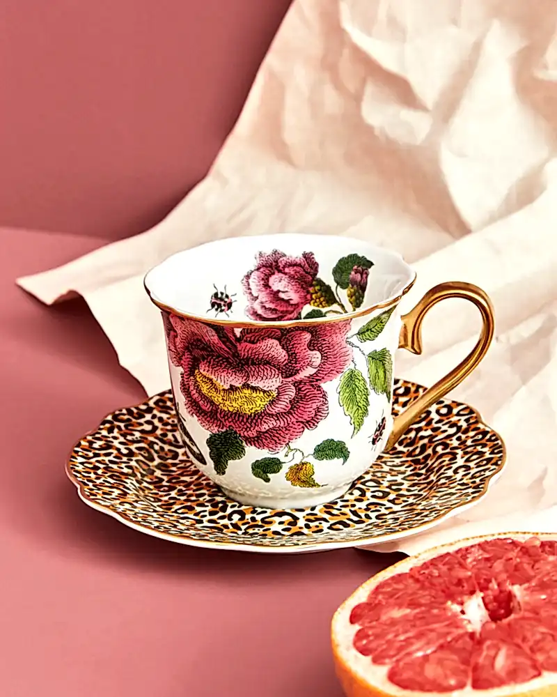 Creatures of Curiosity Çay Fincanı ve Tabağı 260 ml - Beyaz Çiçekli