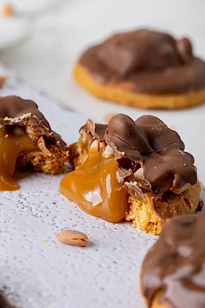 Süt Reçeli Dolgulu Yer Fıstıklı Kurabiye