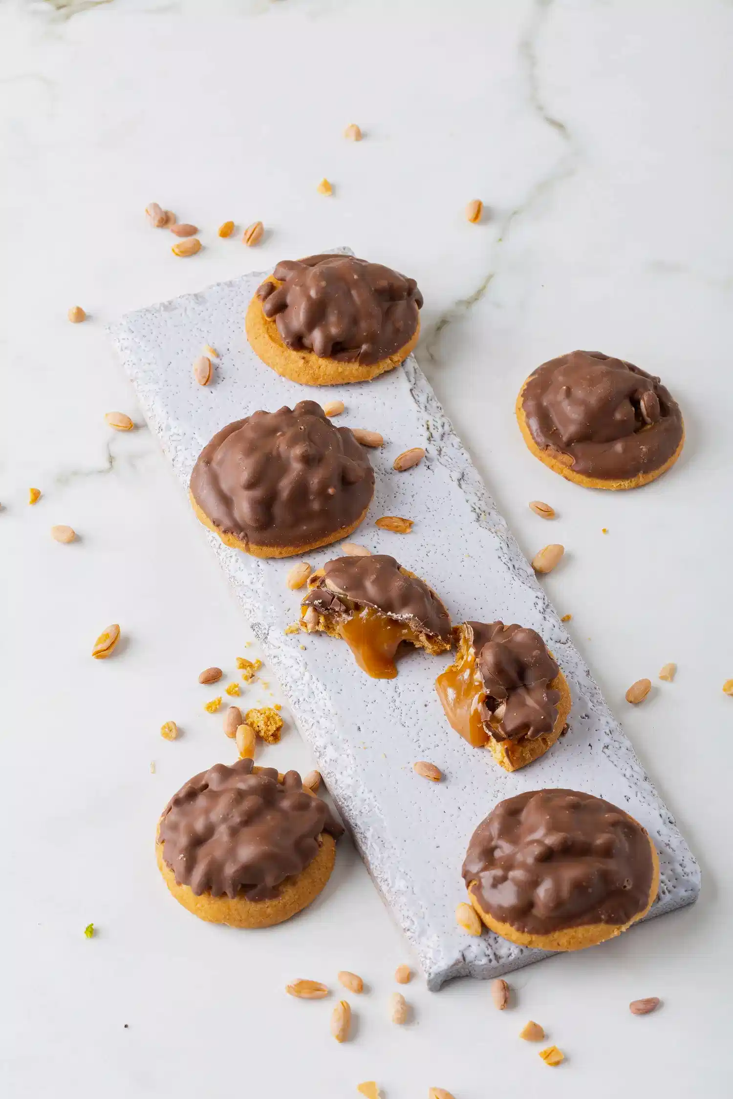 Süt Reçeli Dolgulu Yer Fıstıklı Kurabiye