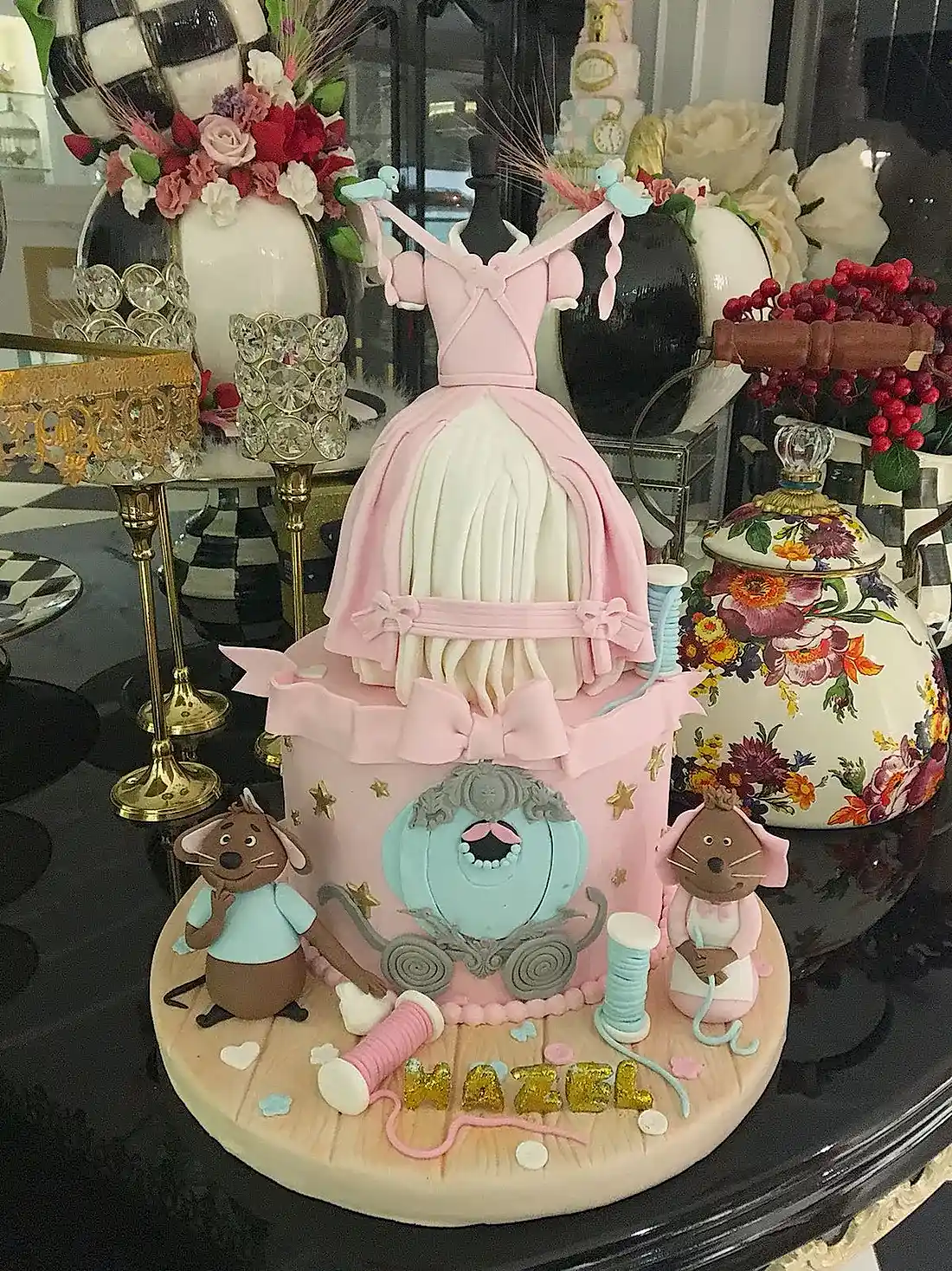 No:86 Şeker Hamurlu Tasarım Pasta