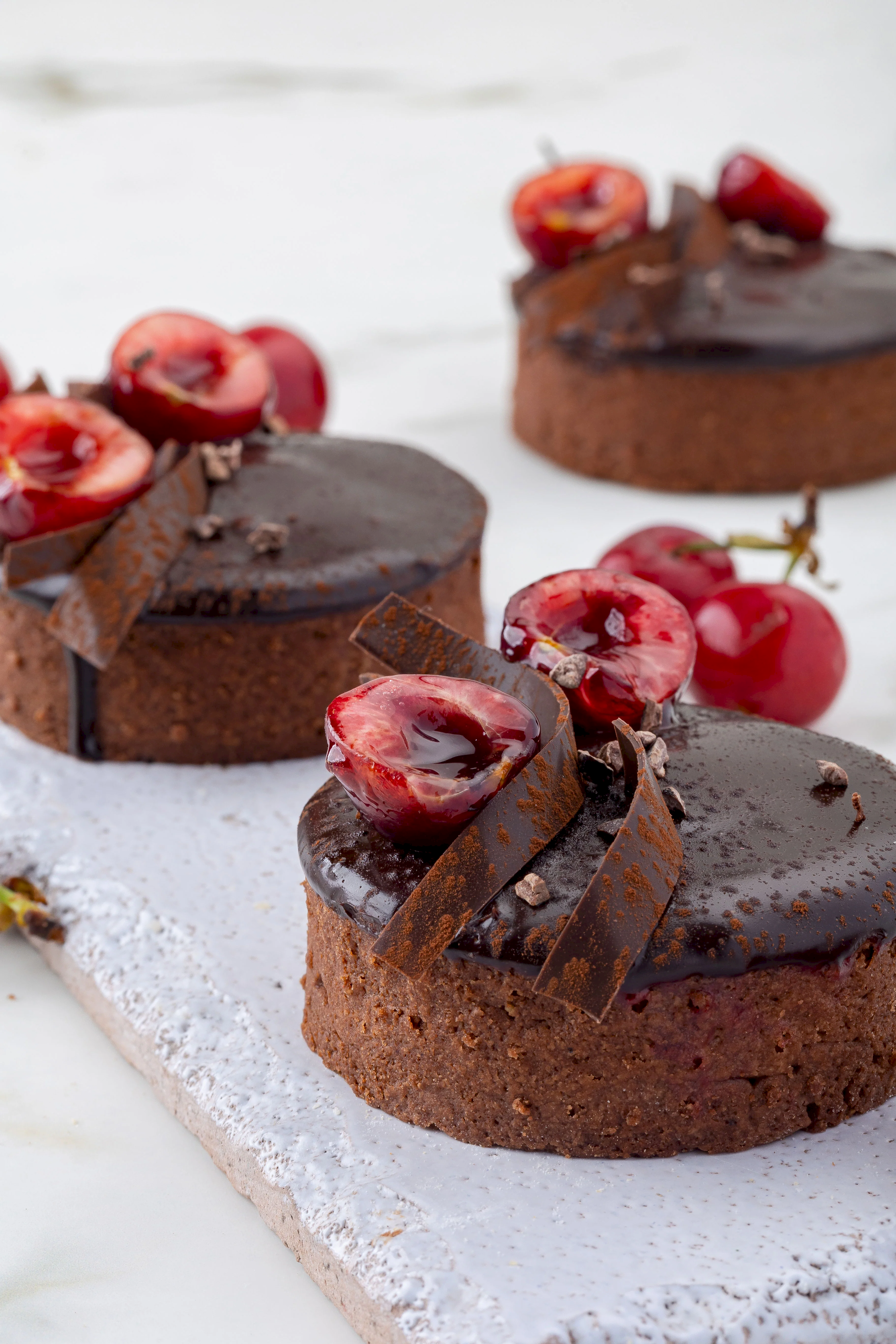 Vişneli Çikolatalı Tart