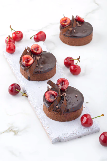 Vişneli Çikolatalı Tart