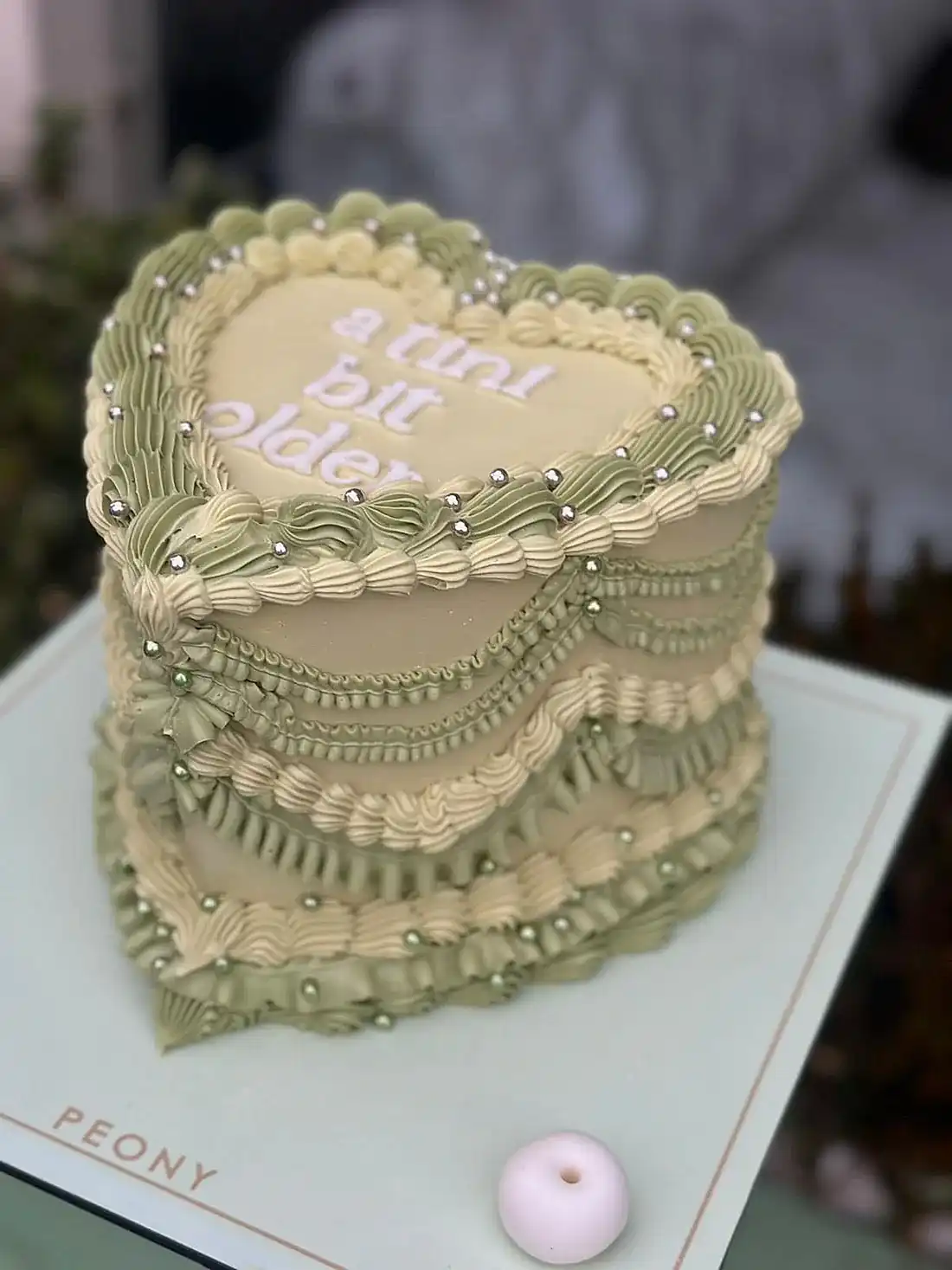 No : 303 Krema Detaylı Tasarım Pasta